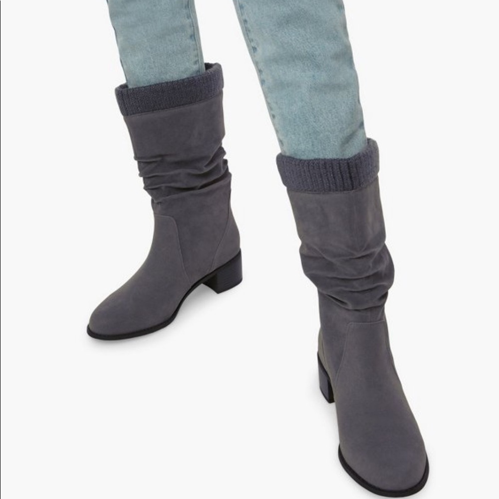 Brand NEW pair of Just Fab Booties!